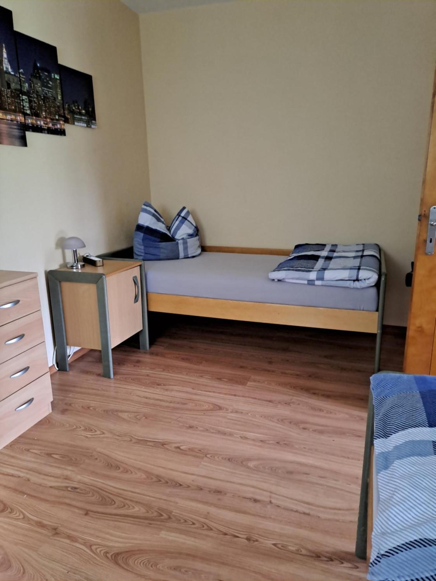 Monteur- Und Ferienwohnung In Hainichen - Obergeschoss Oder Dachgeschoss - Familie Weber Bockendorf Ngoại thất bức ảnh