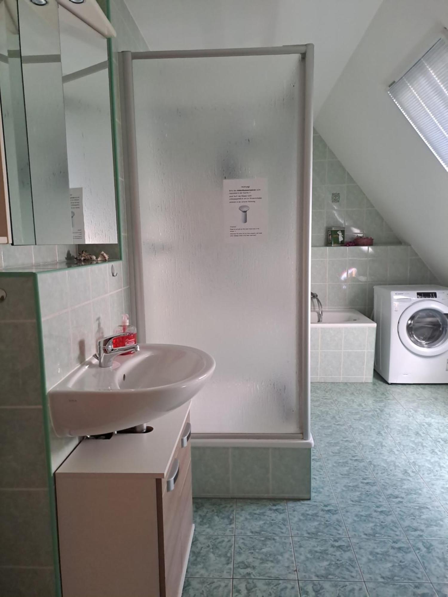 Monteur- Und Ferienwohnung In Hainichen - Obergeschoss Oder Dachgeschoss - Familie Weber Bockendorf Ngoại thất bức ảnh